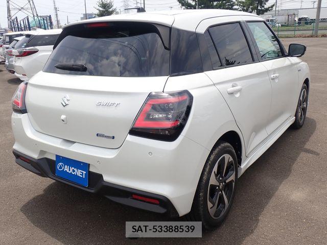 Suzuki SWIFT 2024-06 8746171-9