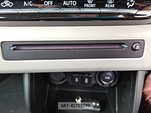 Suzuki SWIFT 2023-12 8746177-18