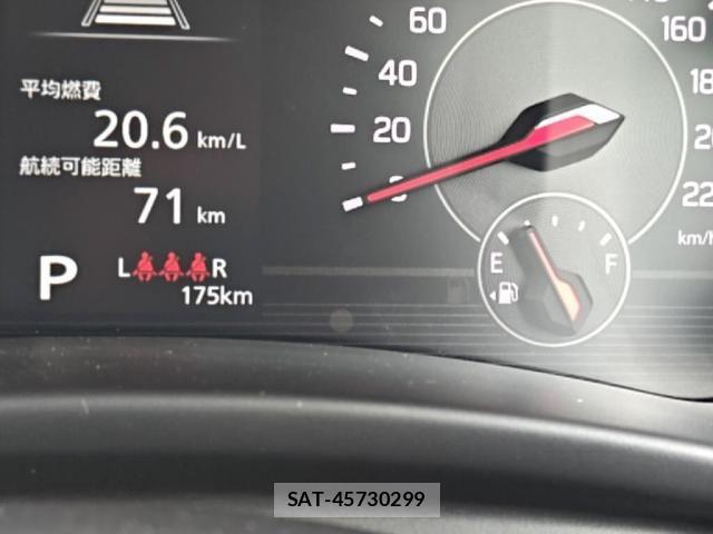 Suzuki SWIFT 2023-12 8746177-23
