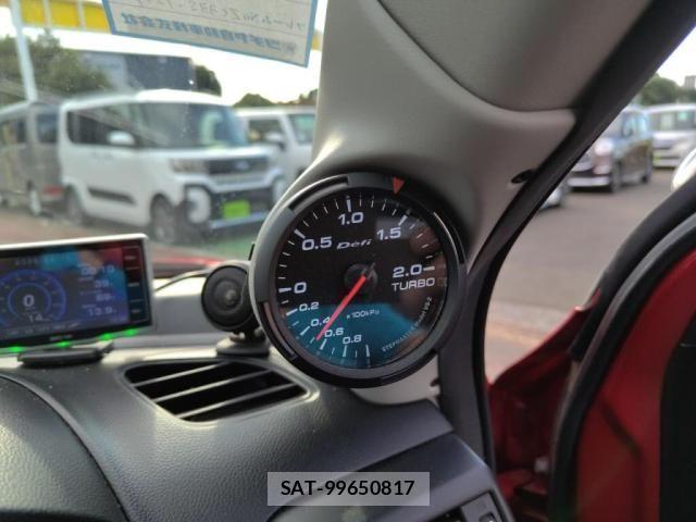 Suzuki SWIFT 2019-09 8746175-18