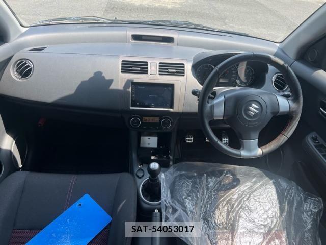 Suzuki SWIFT 2010-04 8746196-9