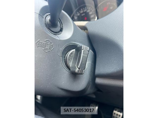 Suzuki SWIFT 2010-04 8746196-13