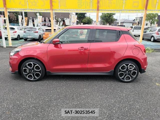 Suzuki SWIFT 2022-10 8746174-11