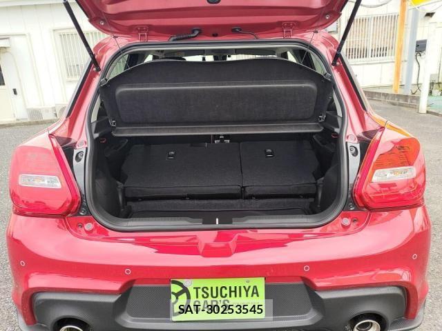 Suzuki SWIFT 2022-10 8746174-26