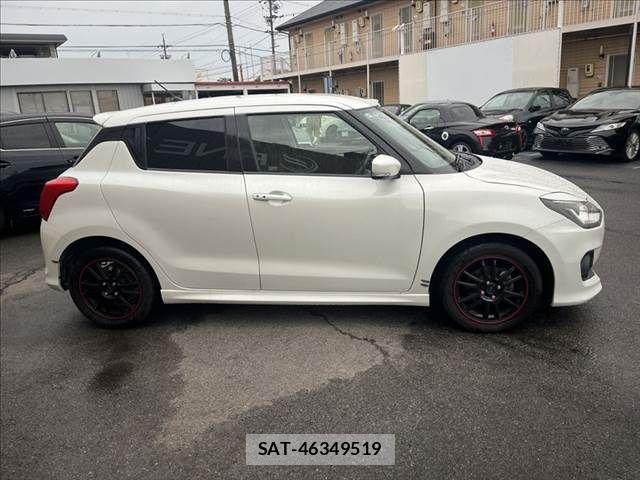 Suzuki SWIFT 2019-01 8746186-14