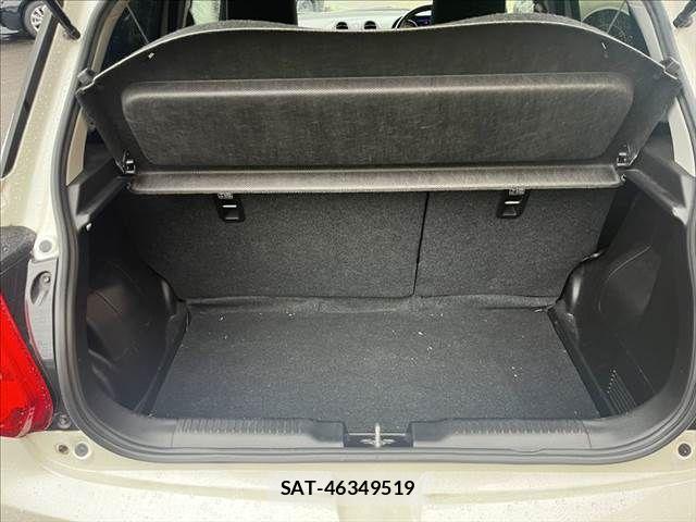 Suzuki SWIFT 2019-01 8746186-7