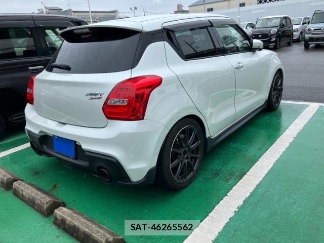 Suzuki SWIFT 2019-09 8782234-9