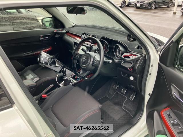 Suzuki SWIFT 2019-09 8782234-13