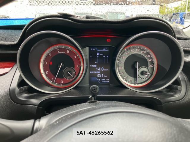 Suzuki SWIFT 2019-09 8782234-17