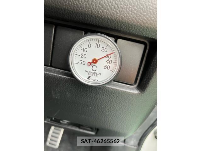 Suzuki SWIFT 2019-09 8782234-25