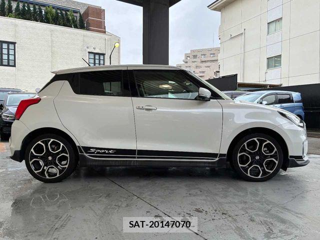Suzuki SWIFT 2019-11 8782232-26