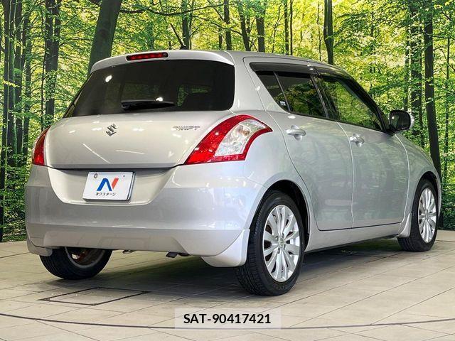 Suzuki SWIFT 2012-04 8782236-17