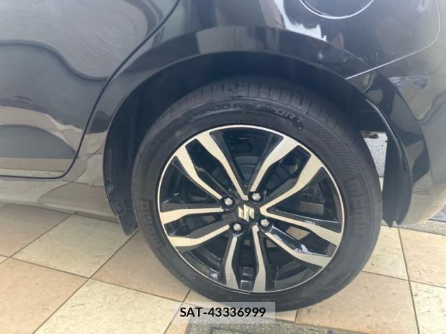 Suzuki SWIFT 2015-10 8797655-10