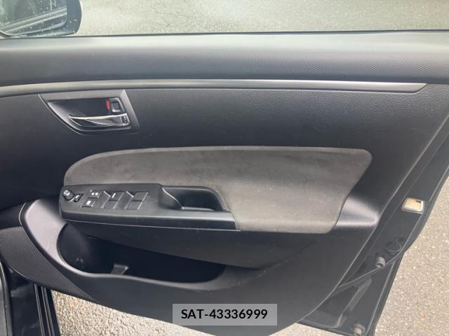 Suzuki SWIFT 2015-10 8797655-13