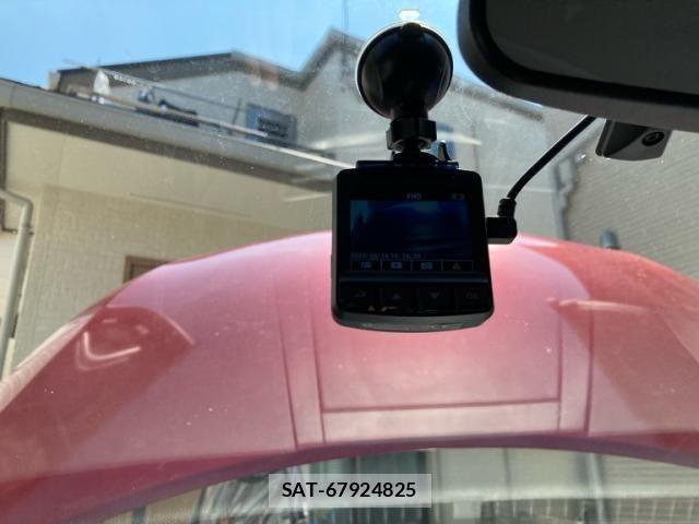 Suzuki SWIFT 2013-11 8797658-17