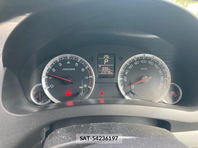 Suzuki SWIFT 2015-03 8797654-14