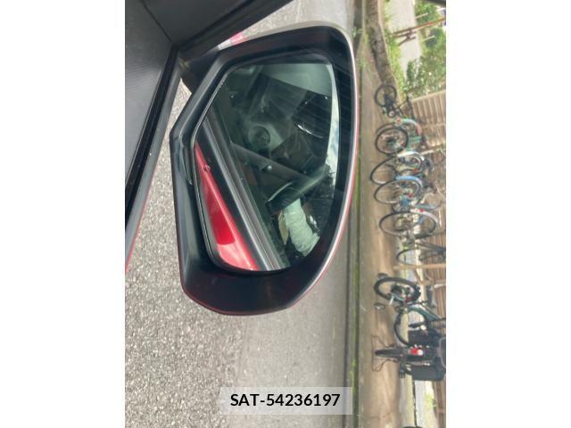 Suzuki SWIFT 2015-03 8797654-18