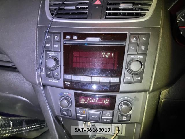 Suzuki SWIFT 2016-07 8797657-23