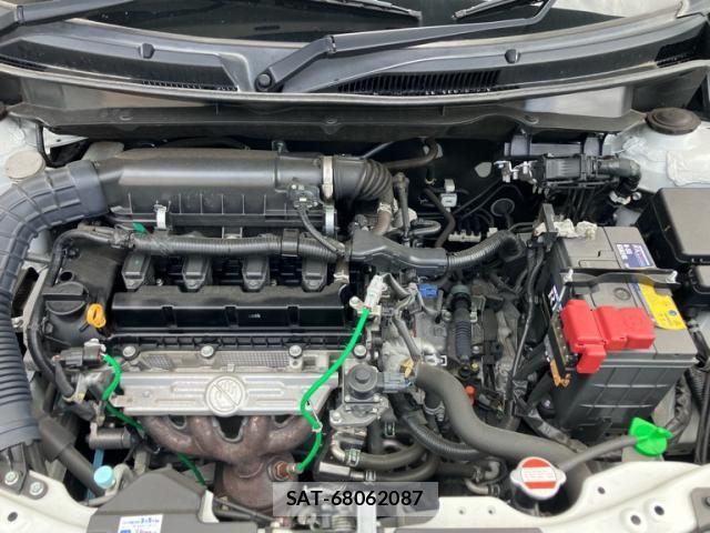 Suzuki SWIFT 2019-03 8797653-12