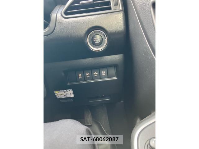 Suzuki SWIFT 2019-03 8797653-17