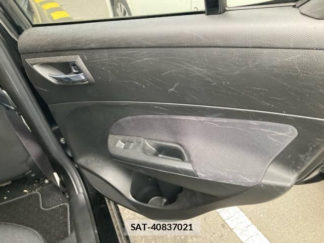 Suzuki SWIFT 2013-05 8797656-14