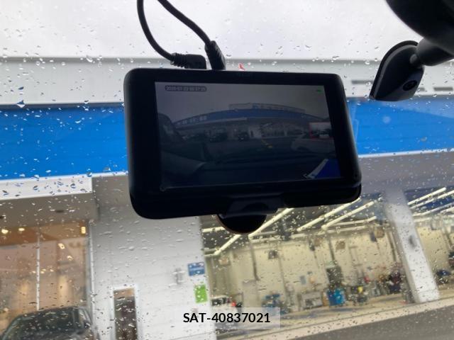 Suzuki SWIFT 2013-05 8797656-23