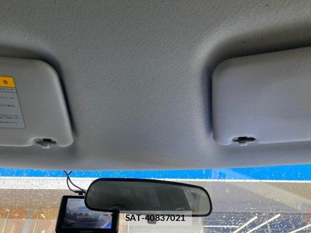 Suzuki SWIFT 2013-05 8797656-24