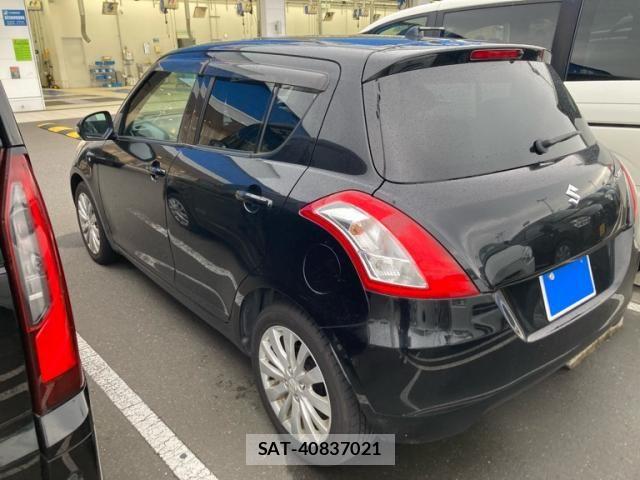Suzuki SWIFT 2013-05 8797656-7