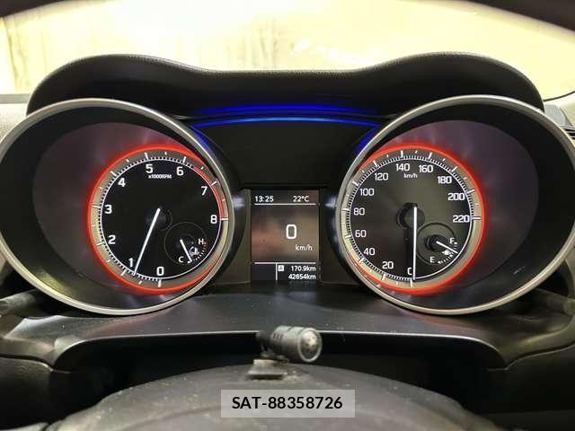 Suzuki SWIFT 2021-03 8797650-10
