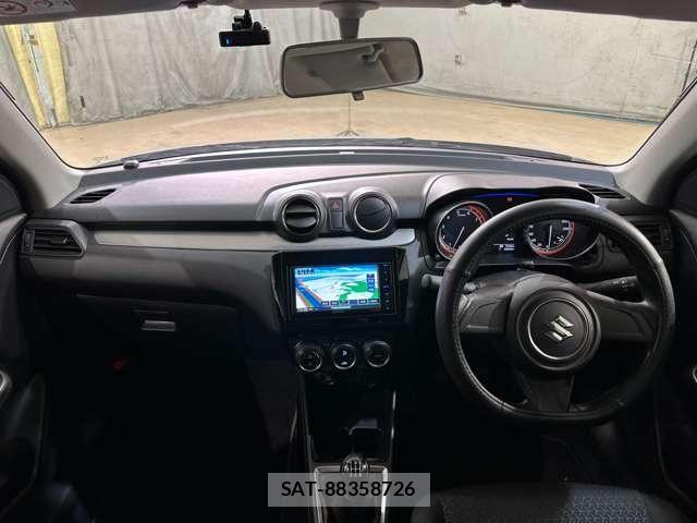 Suzuki SWIFT 2021-03 8797650-15