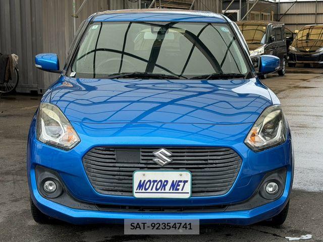 Suzuki SWIFT 2018-03 8831913-14
