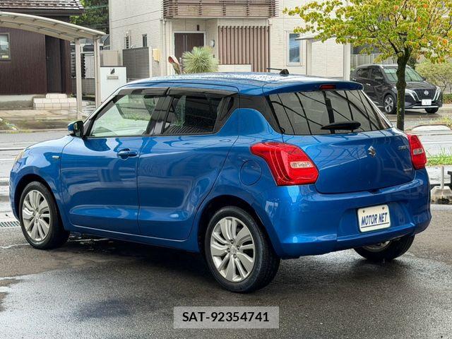 Suzuki SWIFT 2018-03 8831913-18
