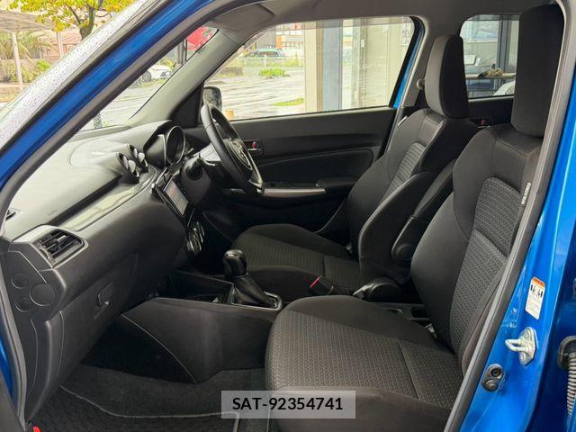 Suzuki SWIFT 2018-03 8831913-3
