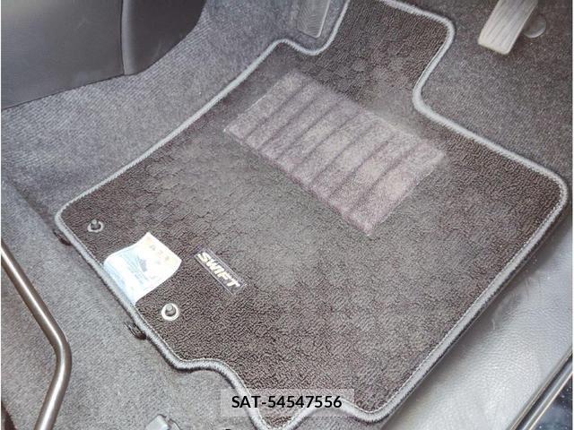 Suzuki SWIFT 2015-09 8831914-28