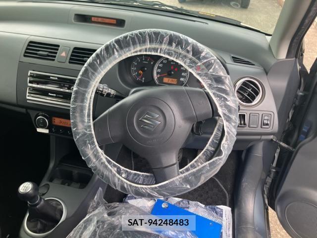 Suzuki SWIFT 2010-08 8831918-10
