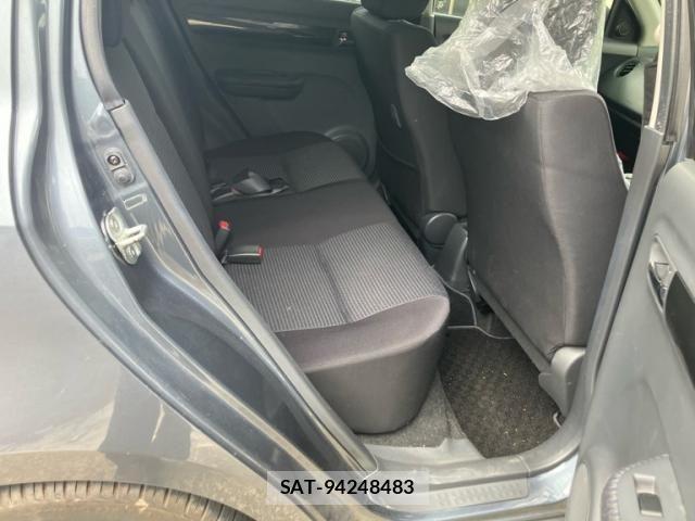 Suzuki SWIFT 2010-08 8831918-16