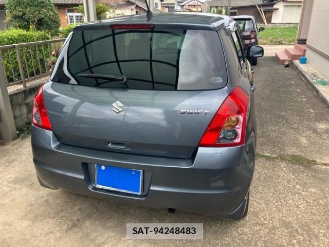 Suzuki SWIFT 2010-08 8831918-3