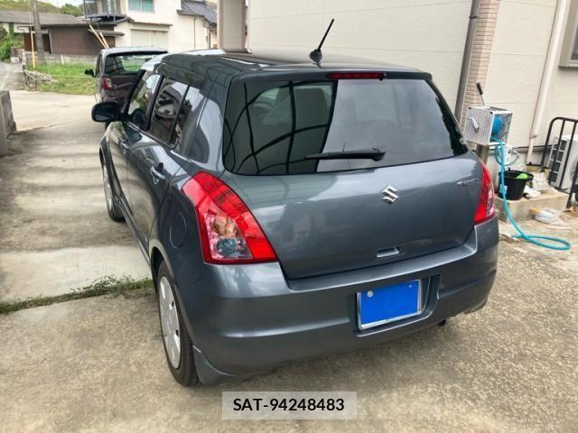 Suzuki SWIFT 2010-08 8831918-4