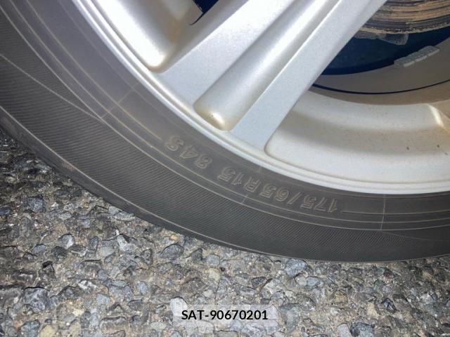 Suzuki SWIFT 2011-10 8831919-8