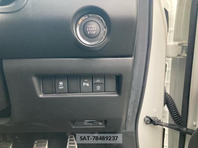 Suzuki SWIFT 2024-10 8831885-13