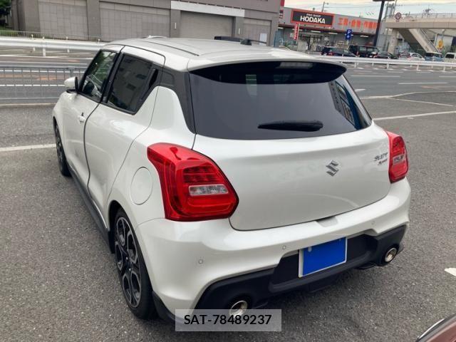 Suzuki SWIFT 2024-10 8831885-2