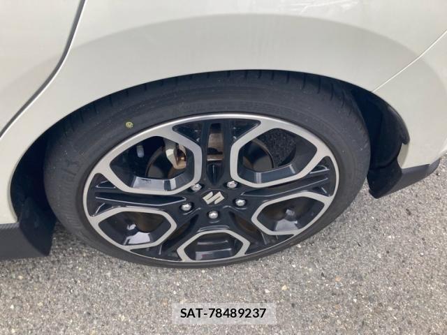 Suzuki SWIFT 2024-10 8831885-7