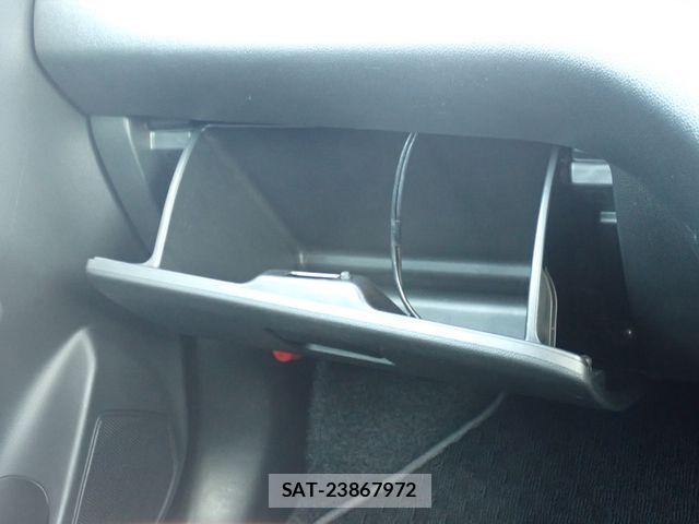 Suzuki SWIFT 2022-07 8831910-16