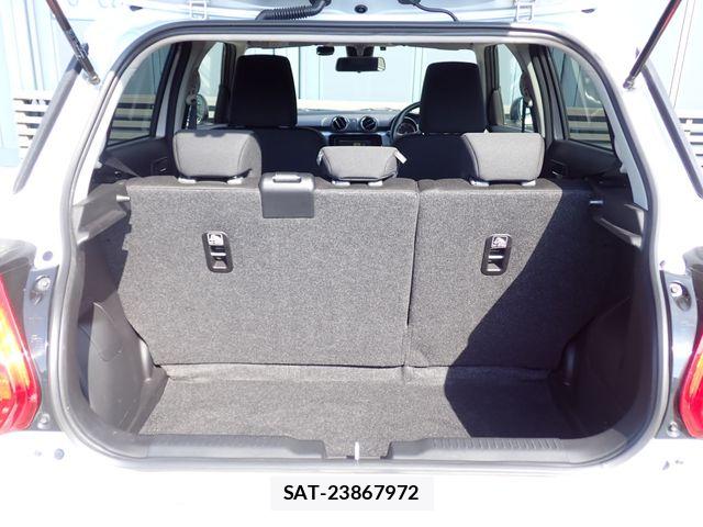 Suzuki SWIFT 2022-07 8831910-19