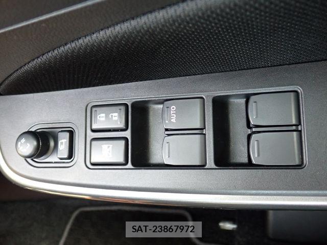 Suzuki SWIFT 2022-07 8831910-7