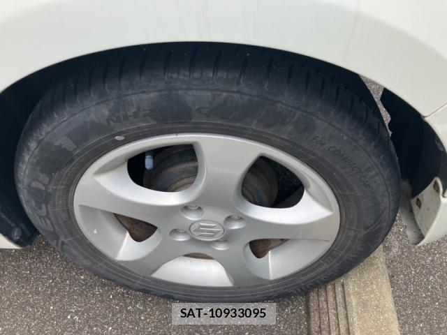 Suzuki SWIFT 2009-07 8831922-11