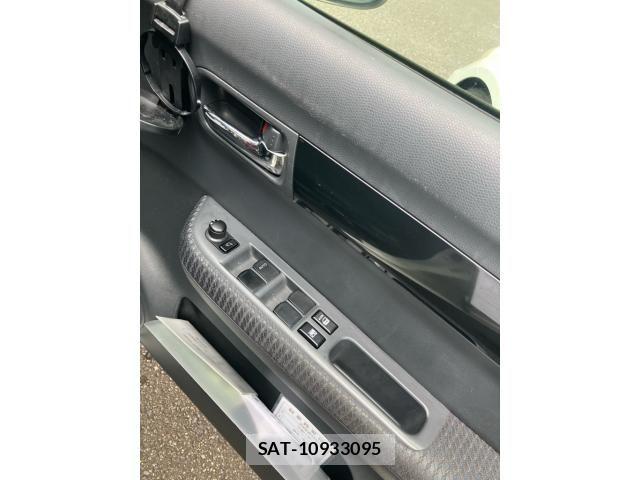 Suzuki SWIFT 2009-07 8831922-19