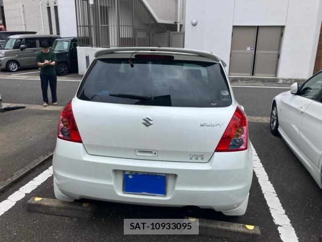 Suzuki SWIFT 2009-07 8831922-7