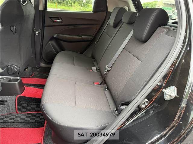 Suzuki SWIFT 2022-02 8831894-9