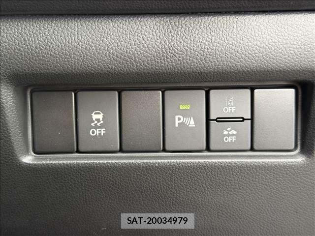 Suzuki SWIFT 2022-02 8831894-13